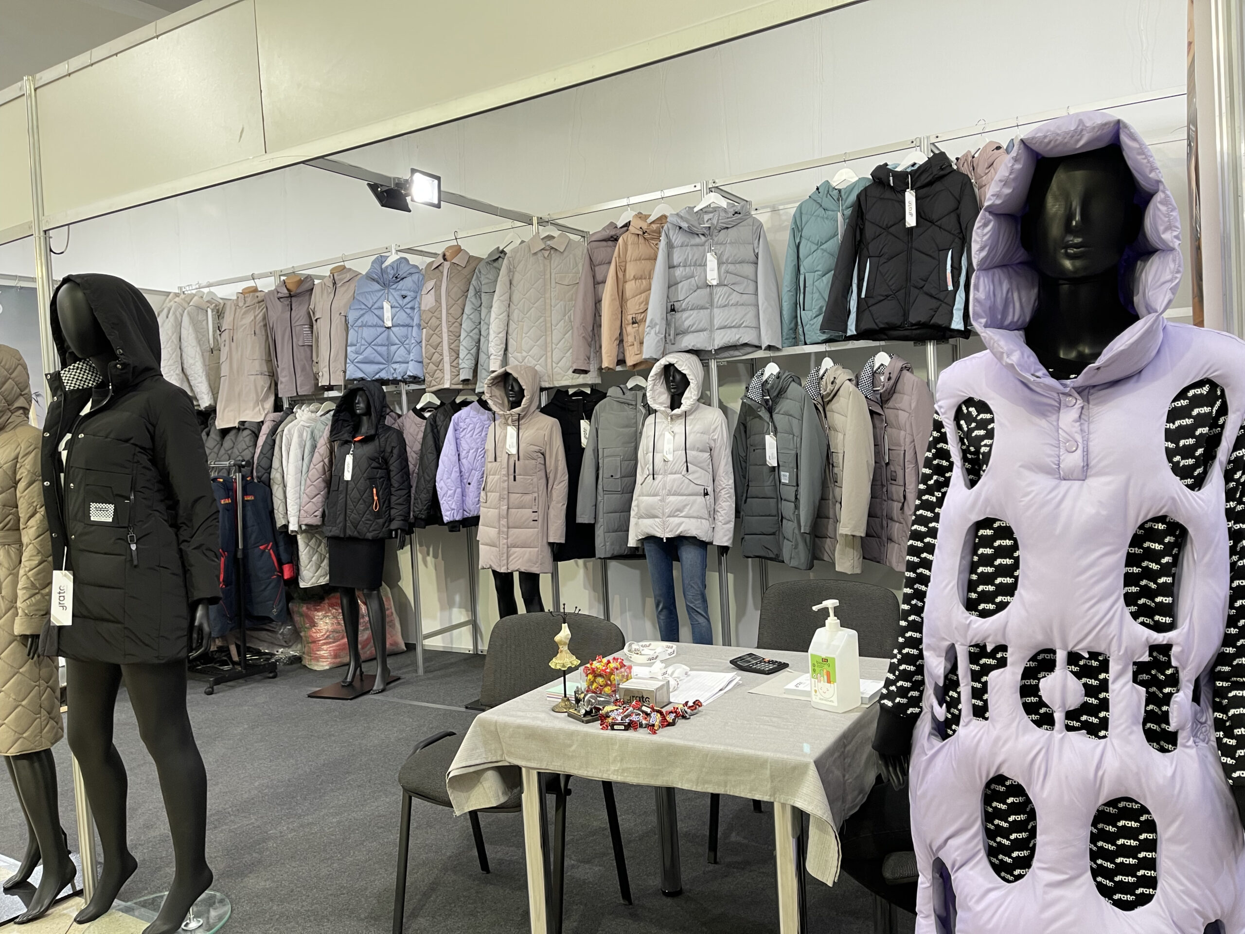 Зображення GRATO від lidiiaStyle на виставці у Львові 2023 Виставка моди Львів | lidiiaStyle